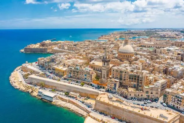 Superbly Located Cosy 2-Bedroom Apartment Valletta